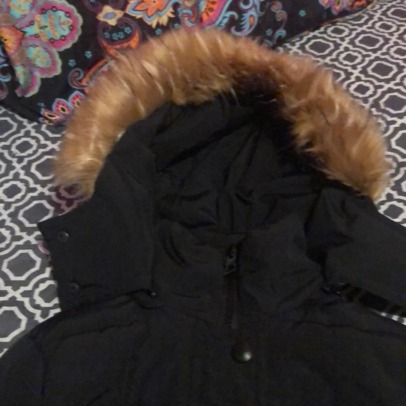 GUESS Winter Coat - Picture 1 of 4